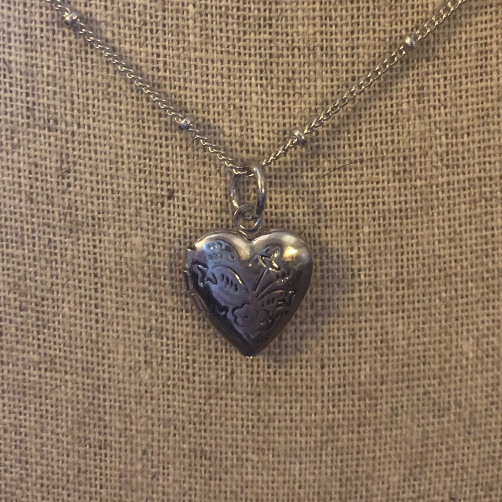 Silver Locket with Classic Chain
